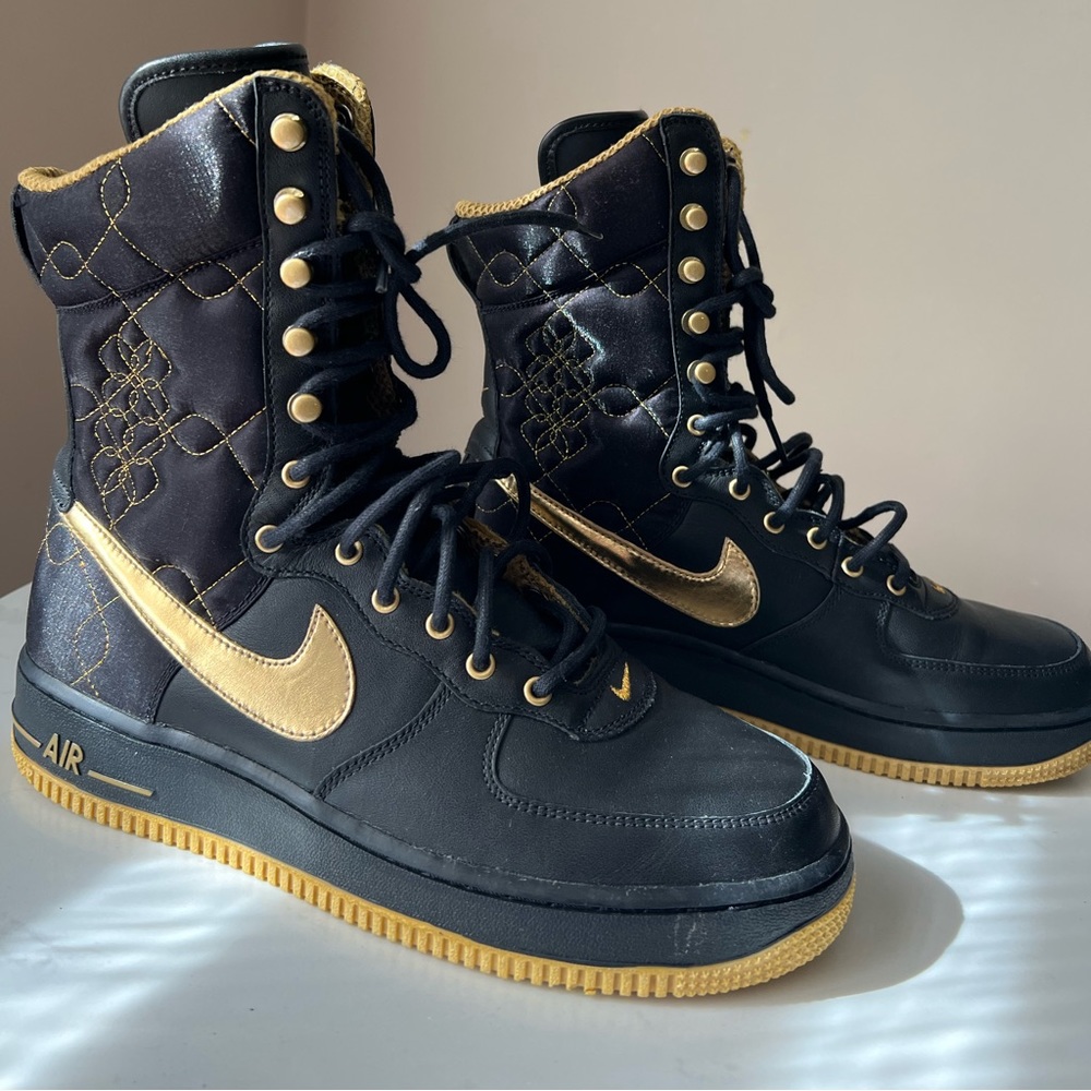 Nike Air Force 1 6 Inch Black & Gold